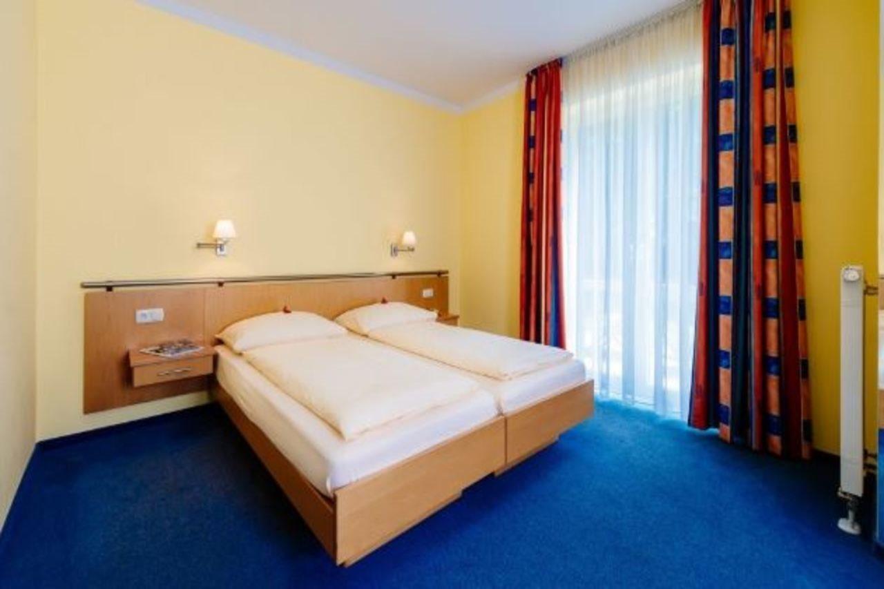 Graf Lehndorff Zur Messe Hotel 3*